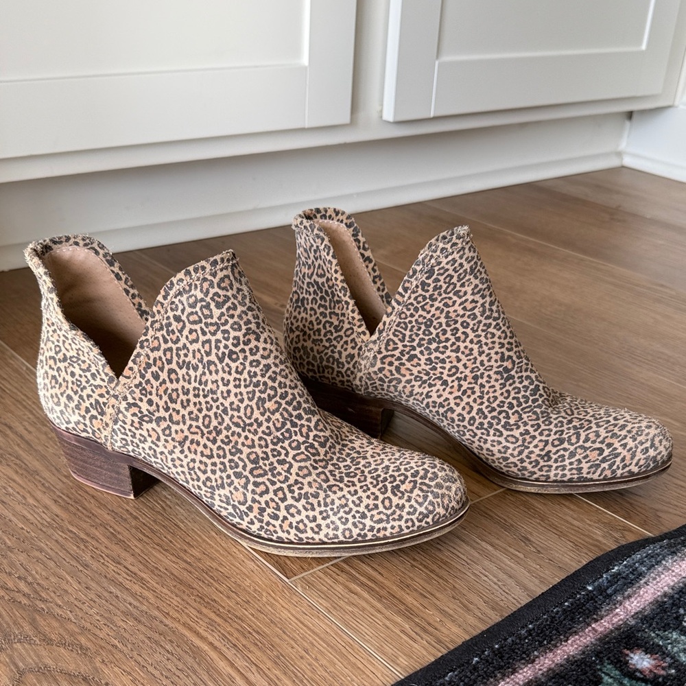 Leopard Print Ankle Boots Lucky🍀Brand
